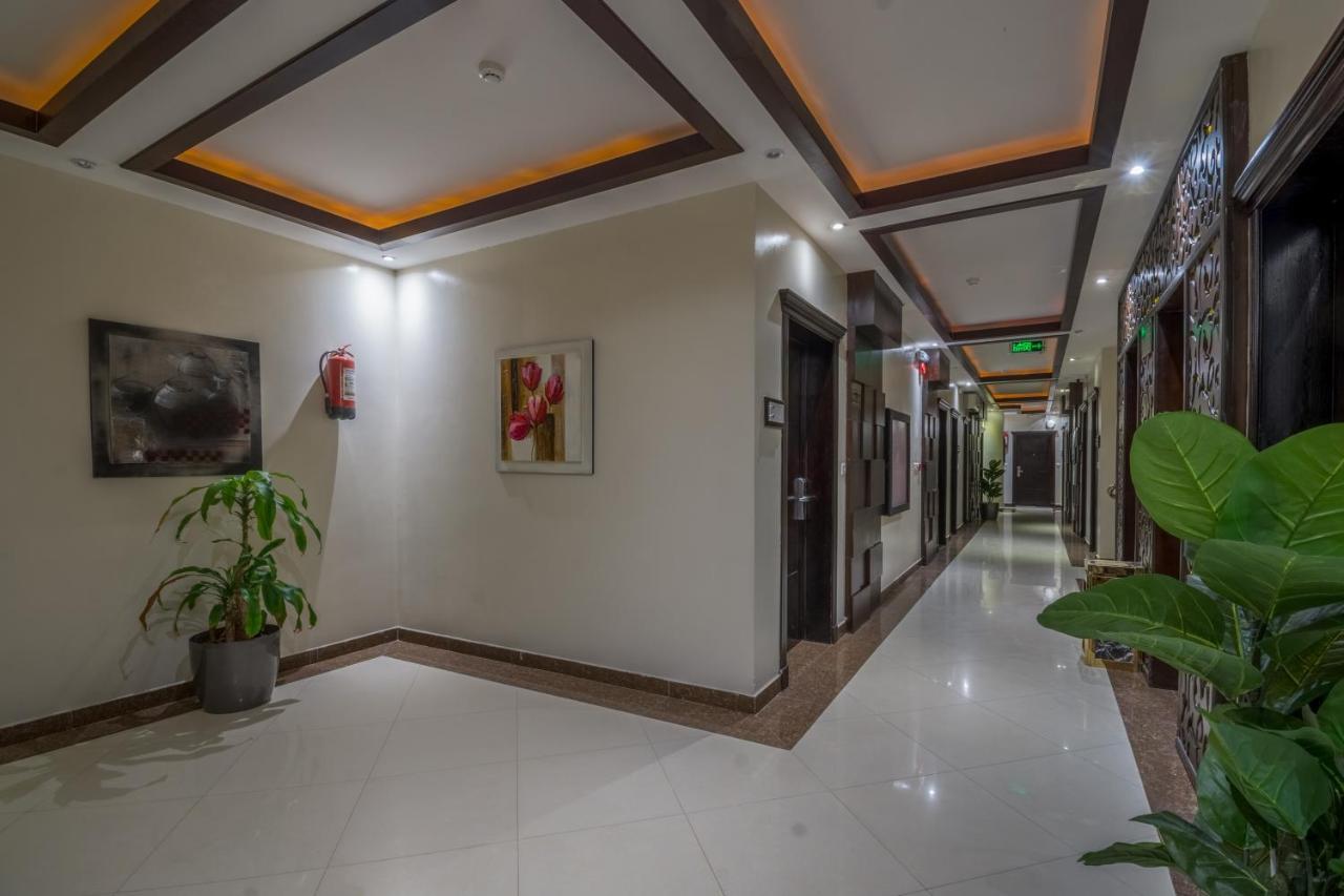 Al Muhaidb Jarir - Al Malaz Riyadh Exteriör bild